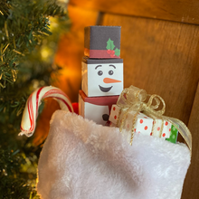 Load image into Gallery viewer, Tiered Snowman Printable Gift Box Set